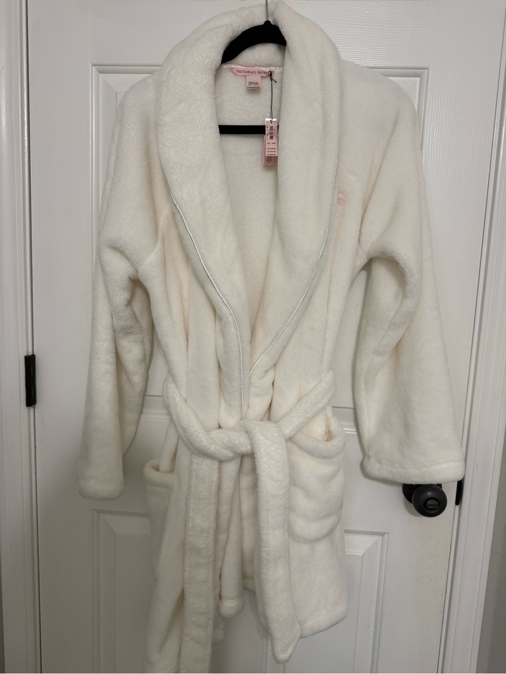 Victoria's Secret cozy Plush Robe - Soft Shawl Collar